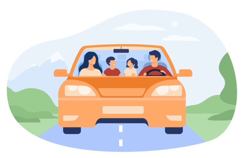 familia viajando en coche